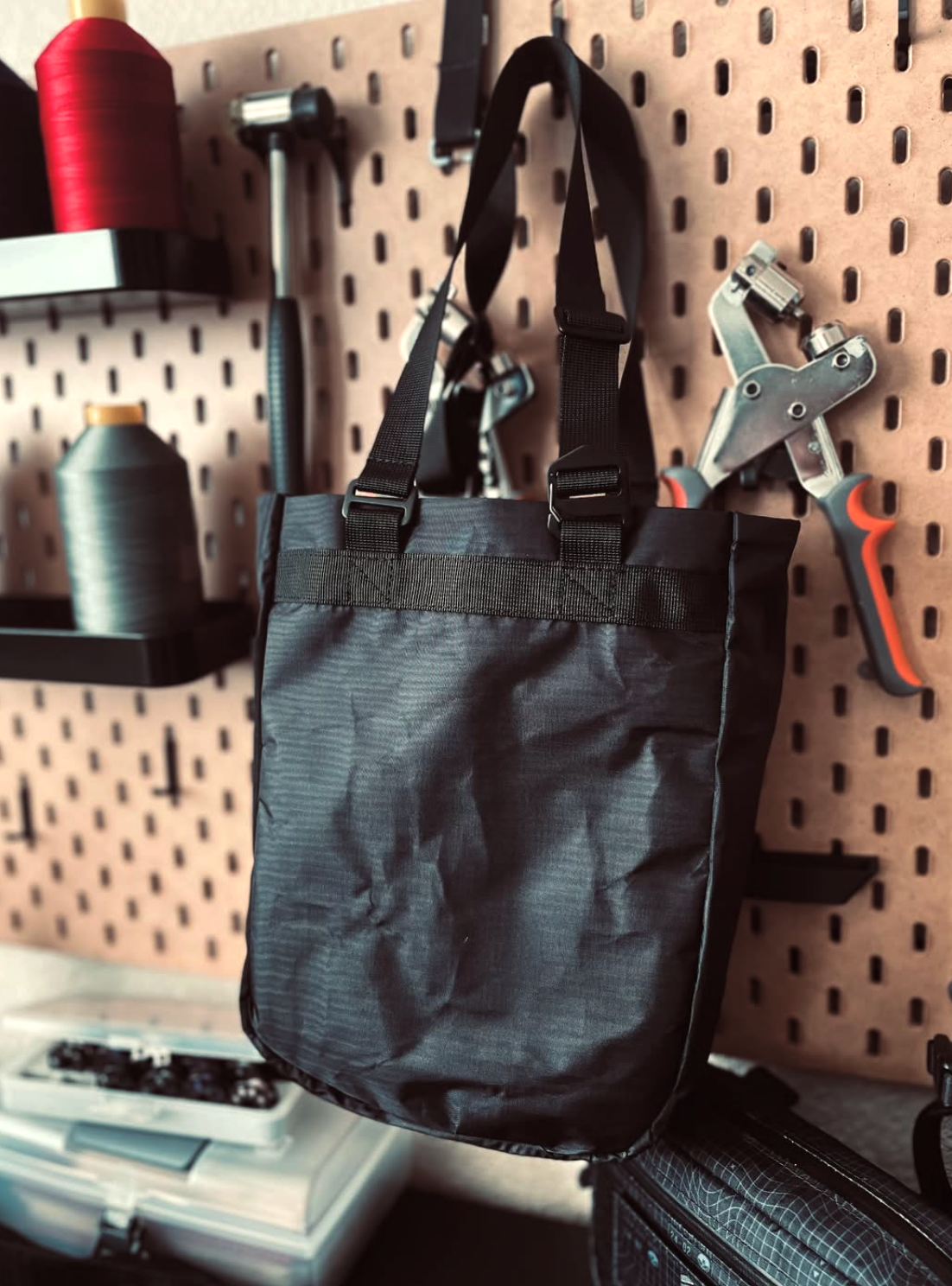 *Journey Bag - Easy Tote - 5 oz Dyneema